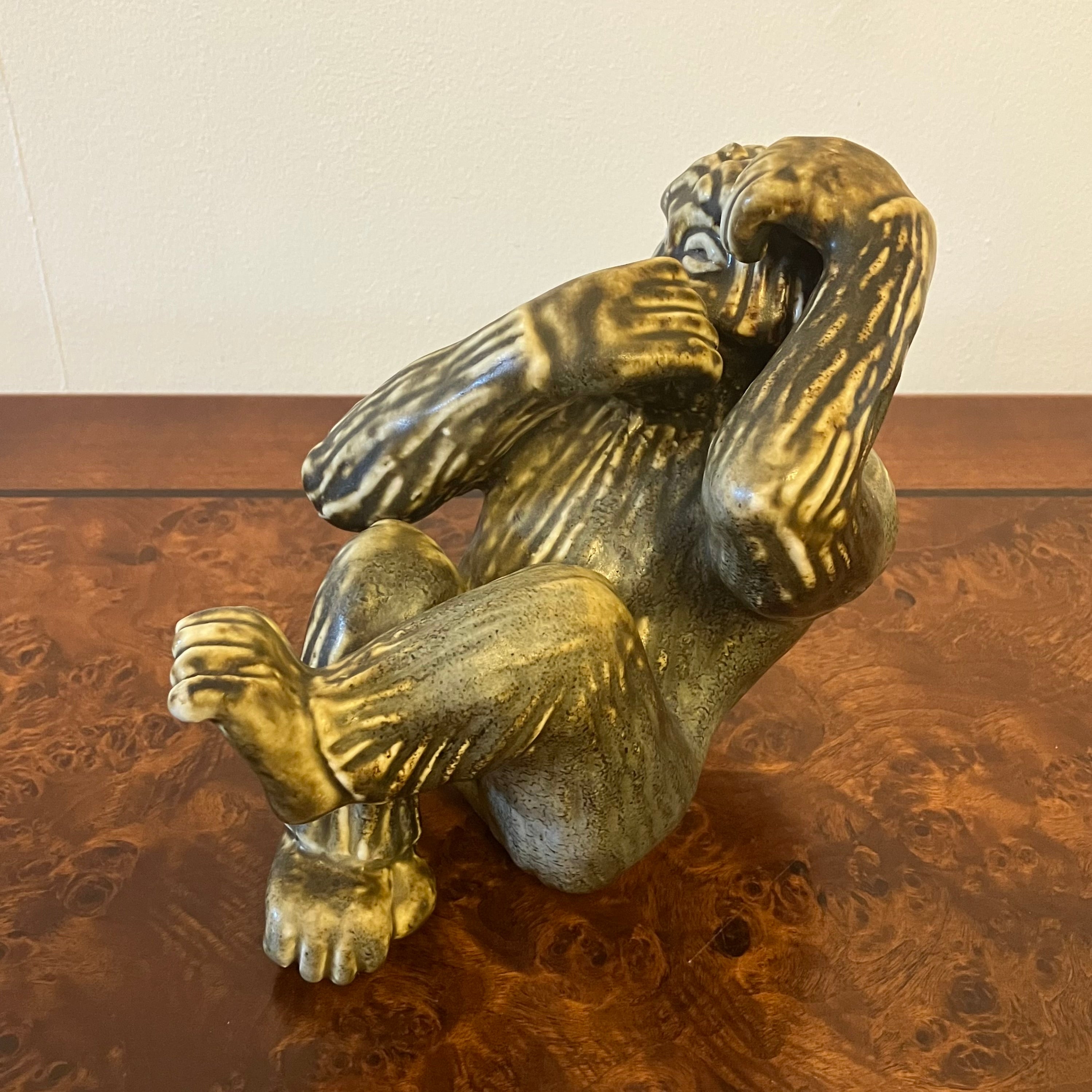 Monkey sculpture by Gunnar Nylund