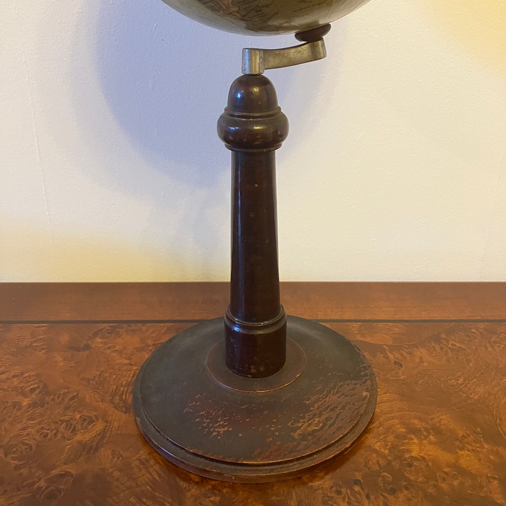 Globe early 20 th century