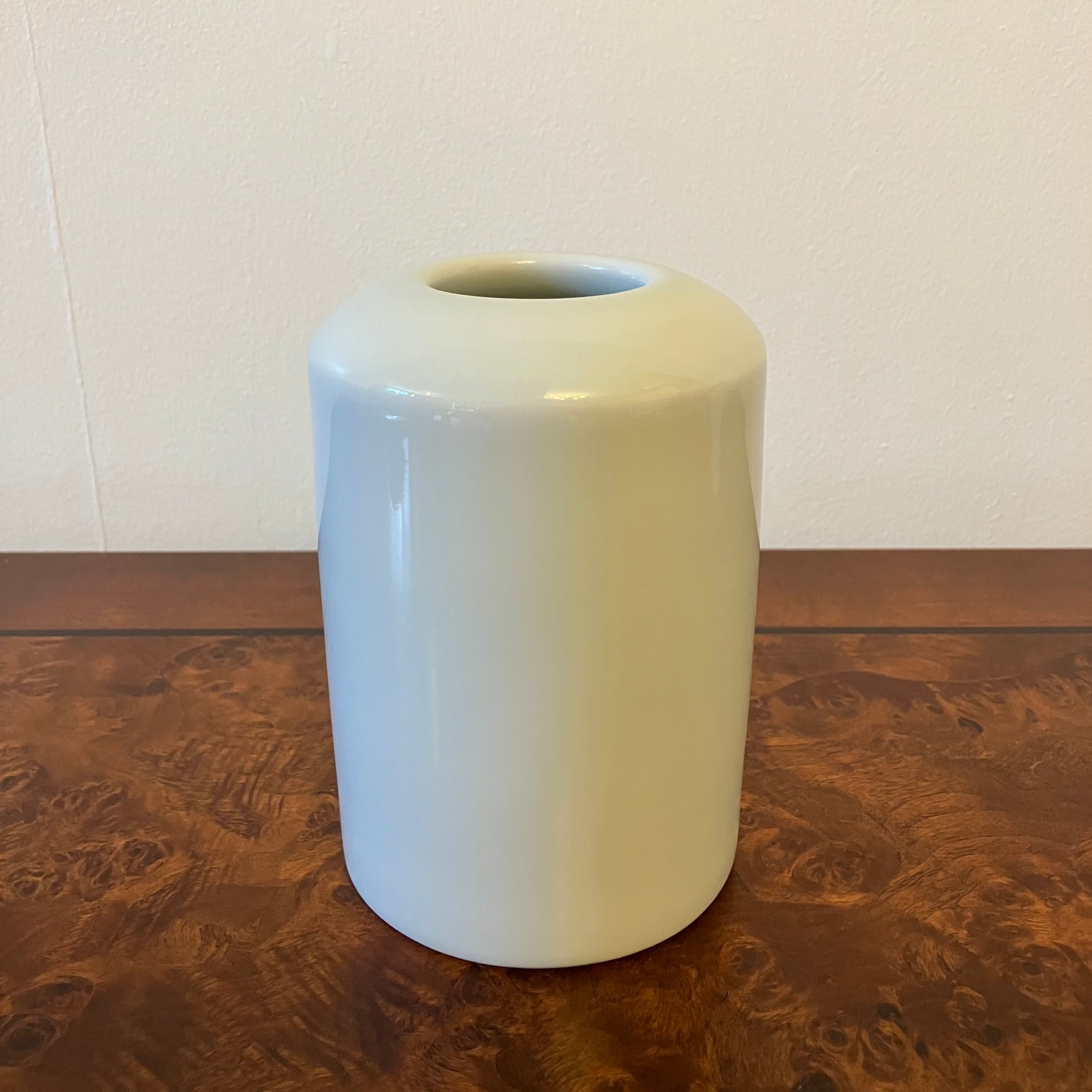 Unique vase by Carl Harry Stålhane