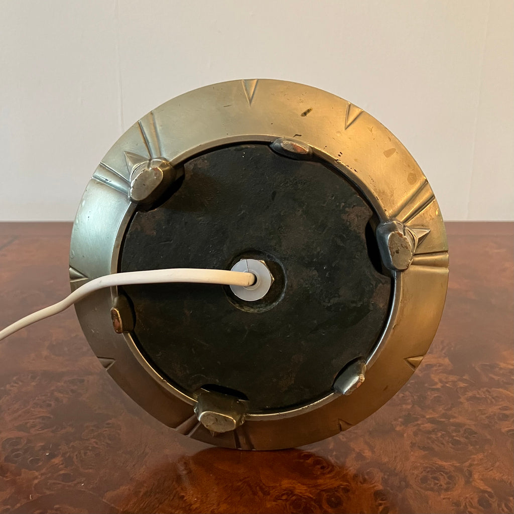 Sculptural table lamp