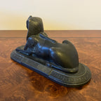 Sfinx sculpture